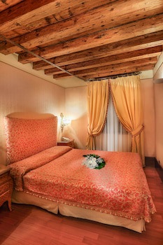 Colombina Hotel galeri fotoğrafı
