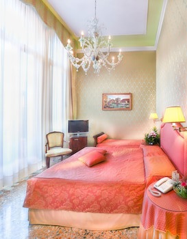 Colombina Hotel fotoğrafı