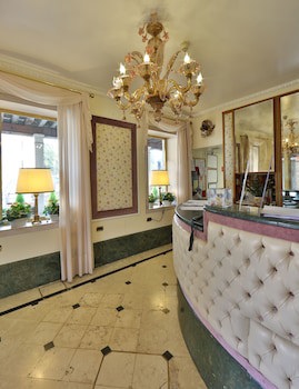Hotel Arlecchino fotoğrafı