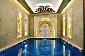 Romance Istanbul Hotel