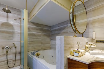 Romance Istanbul Hotel
