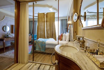 Romance Istanbul Hotel