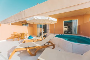 Cleopatra Palace Hotel
