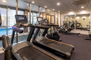 Wood Hall Hotel And Spa