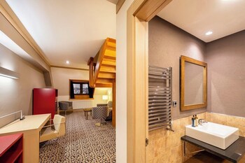 Eurostars Royal Tanau