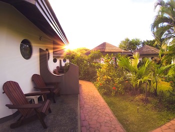 Kariwak Village Holistic Haven And Hotel