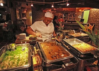 Kariwak Village Holistic Haven And Hotel