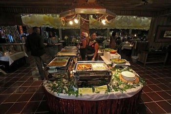 Kariwak Village Holistic Haven And Hotel