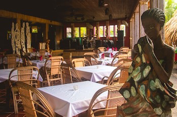 Kariwak Village Holistic Haven And Hotel