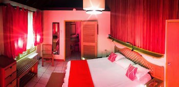 Kariwak Village Holistic Haven And Hotel