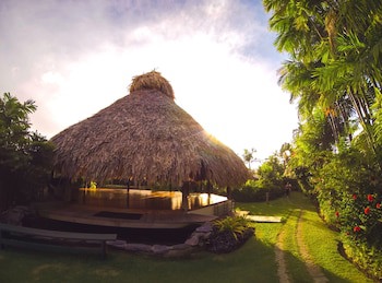 Kariwak Village Holistic Haven And Hotel