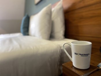 Best Western Ship Hotel
