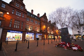 Crown And Mitre Hotel