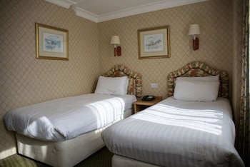 Crown And Mitre Hotel