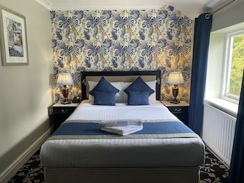 Stone House Hotel