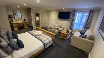 Stone House Hotel