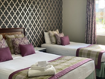Stone House Hotel