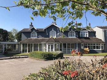 Stone House Hotel