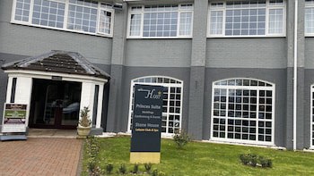 Stone House Hotel
