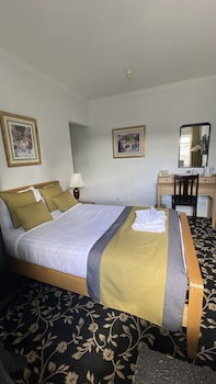 Stone House Hotel