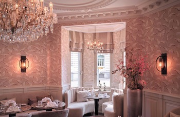 Alden Suite Hotel Splugenschloss Zurich.