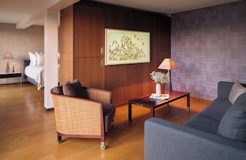 Alden Suite Hotel Splugenschloss Zurich.