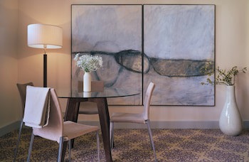 Alden Suite Hotel Splugenschloss Zurich.