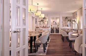 Alden Suite Hotel Splugenschloss Zurich.