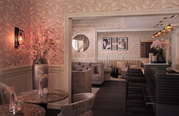Alden Suite Hotel Splugenschloss Zurich.
