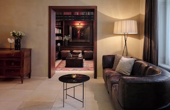Alden Suite Hotel Splugenschloss Zurich.