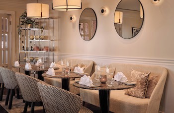 Alden Suite Hotel Splugenschloss Zurich.