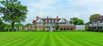 Chewton Glen Hotel & Spa - An Iconic Luxury Hotel