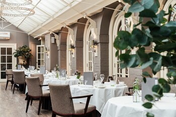 Chewton Glen Hotel & Spa - An Iconic Luxury Hotel