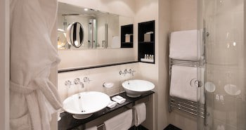 Chewton Glen Hotel & Spa - An Iconic Luxury Hotel