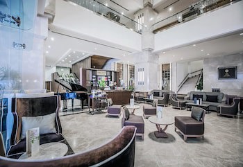 Arnoma Grand