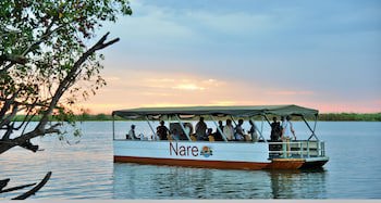 Cresta Mowana Safari Resort & Spa
