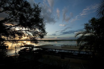 Cresta Mowana Safari Resort & Spa