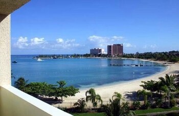 Beach Side Condos At Turtle Beach Towers
