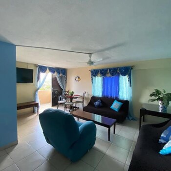 Beach Side Condos At Turtle Beach Towers