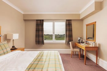 Carnoustie Golf Hotel