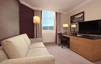 Doubletree By Hilton Dunblane Hydro