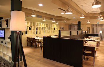 Doubletree By Hilton Glasgow Strathclyde