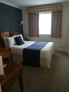 Red Lion Hotel