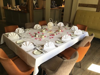 Red Lion Hotel