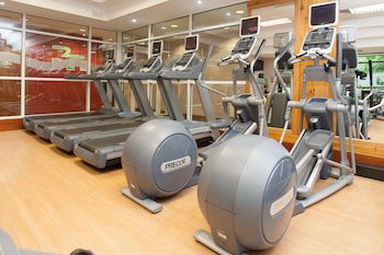 Doubletree By Hilton Edinburgh Airport