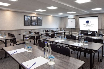 Doubletree By Hilton Newbury North