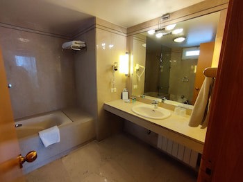 Casa D'or - Hamra (Only Adults)