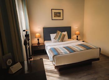 Casa D'or - Hamra (Only Adults)