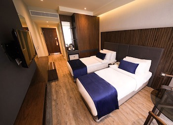 Casa D'or - Hamra (Only Adults)