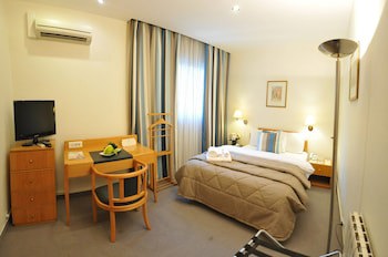 Casa D'or - Hamra (Only Adults)